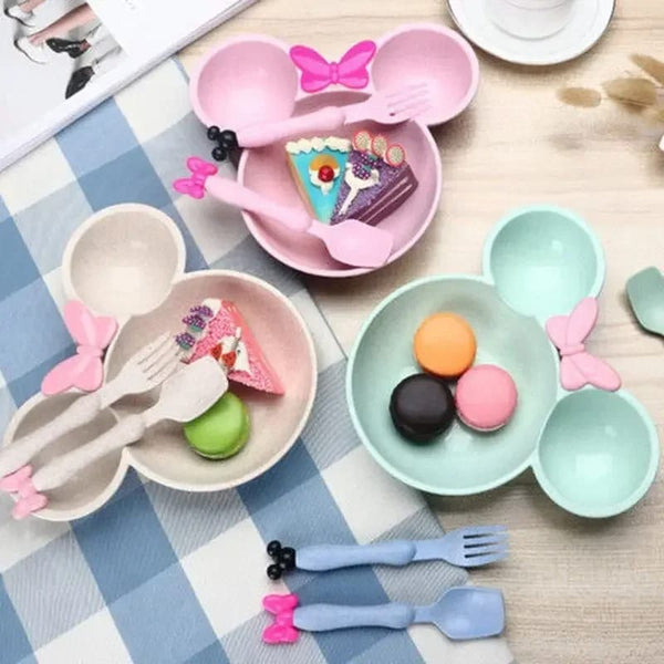 Kids Cartoon Wheat Straw Dinner Set – Divided Plate, Bowl, Spoon & Fork (2 Colors)