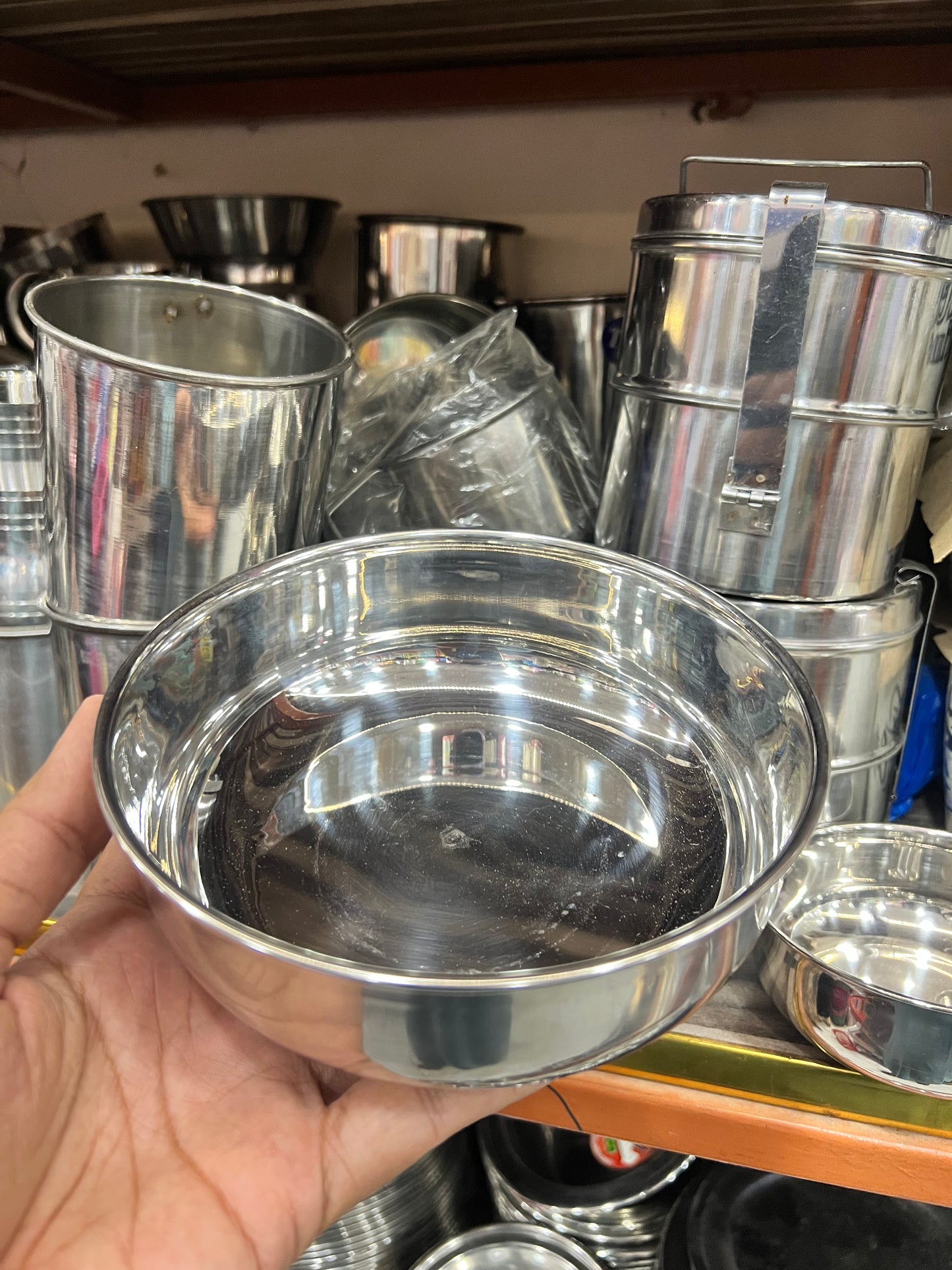 Silver Kitchen Bowls – Assorted Sizes