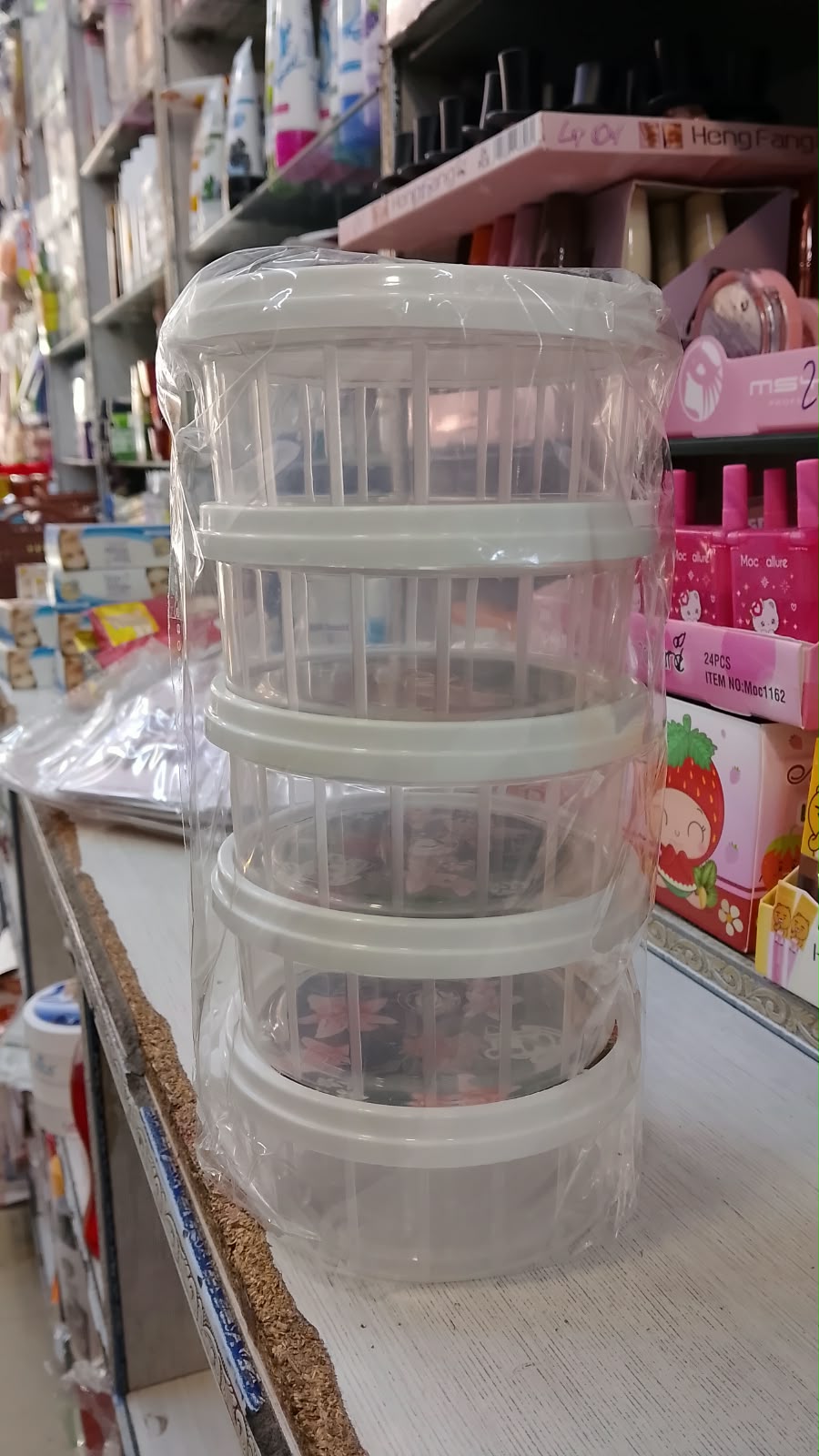 Beli Plastic Sweety Round Food Storage Boxes